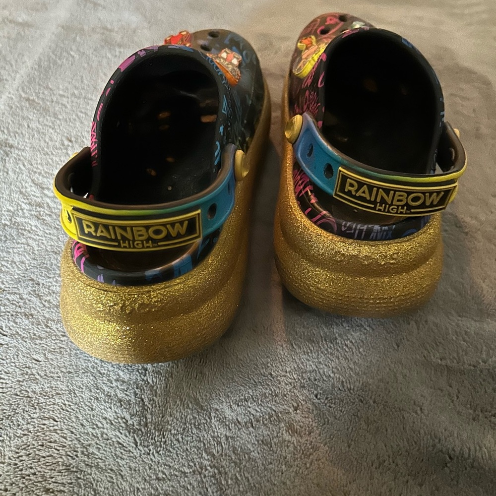Kids Colorful Character Clogs - Picture 3 of 7